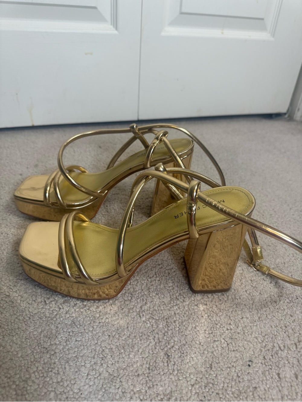 Marc Fisher Gold Metallic Wrap Strap Platform Heels Sandals Women’s Size 8.5M